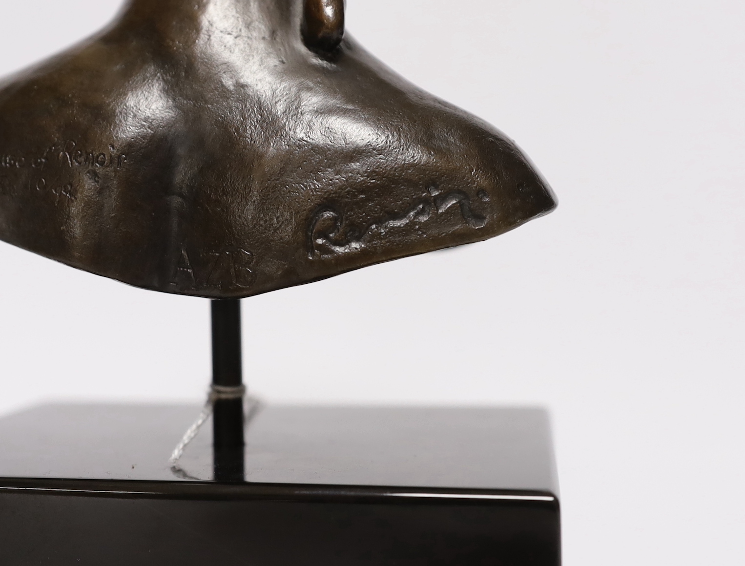 A House of Renoir reproduction bronze bust, ‘Tête de Petite Venus a la Pomme’ 10/99 AZB, 24cm high